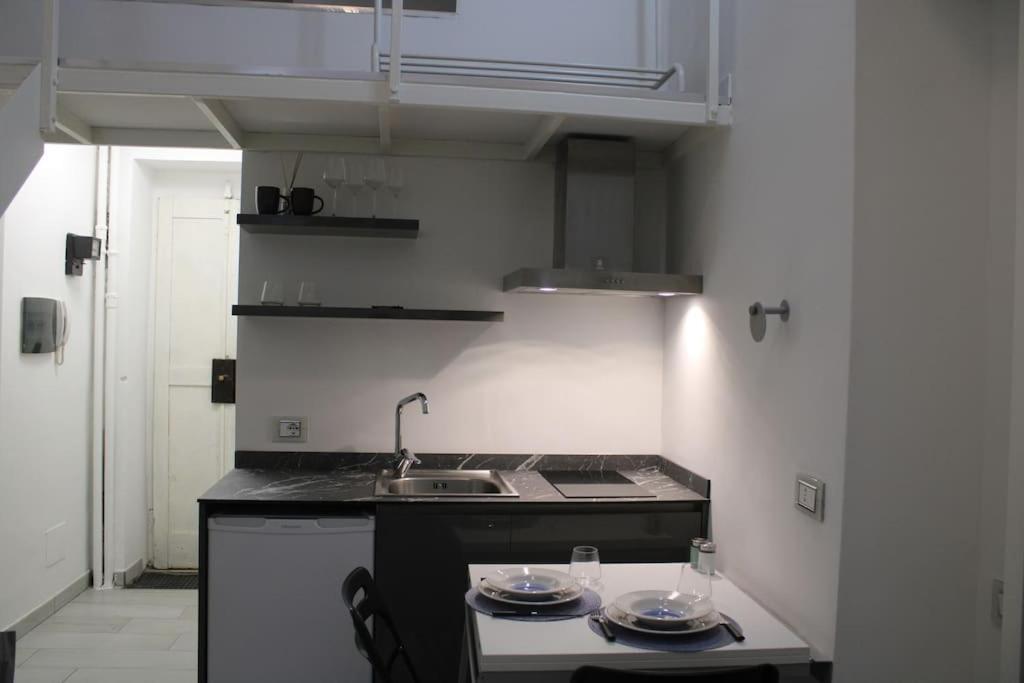 Piccolo Loft A Due Passi Dal Castello Apartment มิลาน ภายนอก รูปภาพ